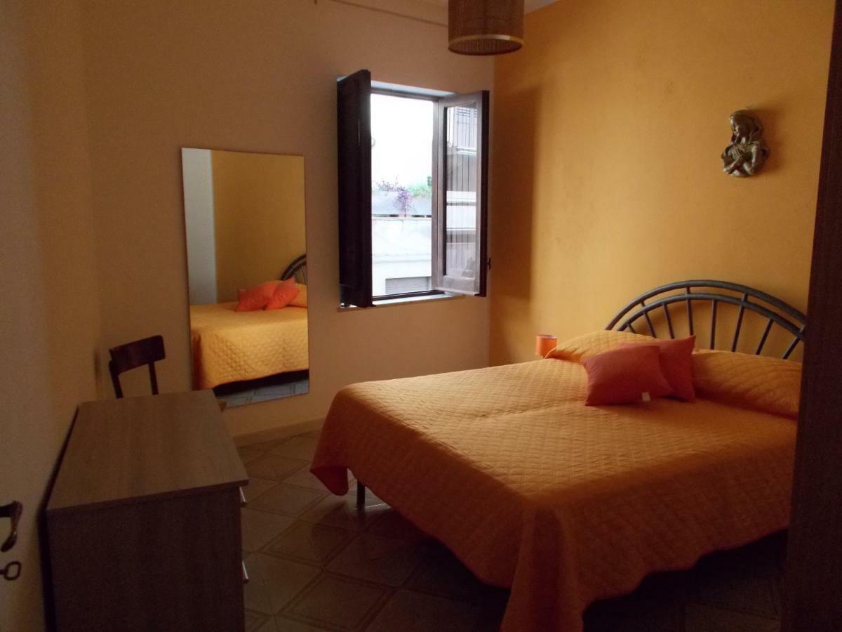 Zia Silvana Apartment ตราปานี ภายนอก รูปภาพ